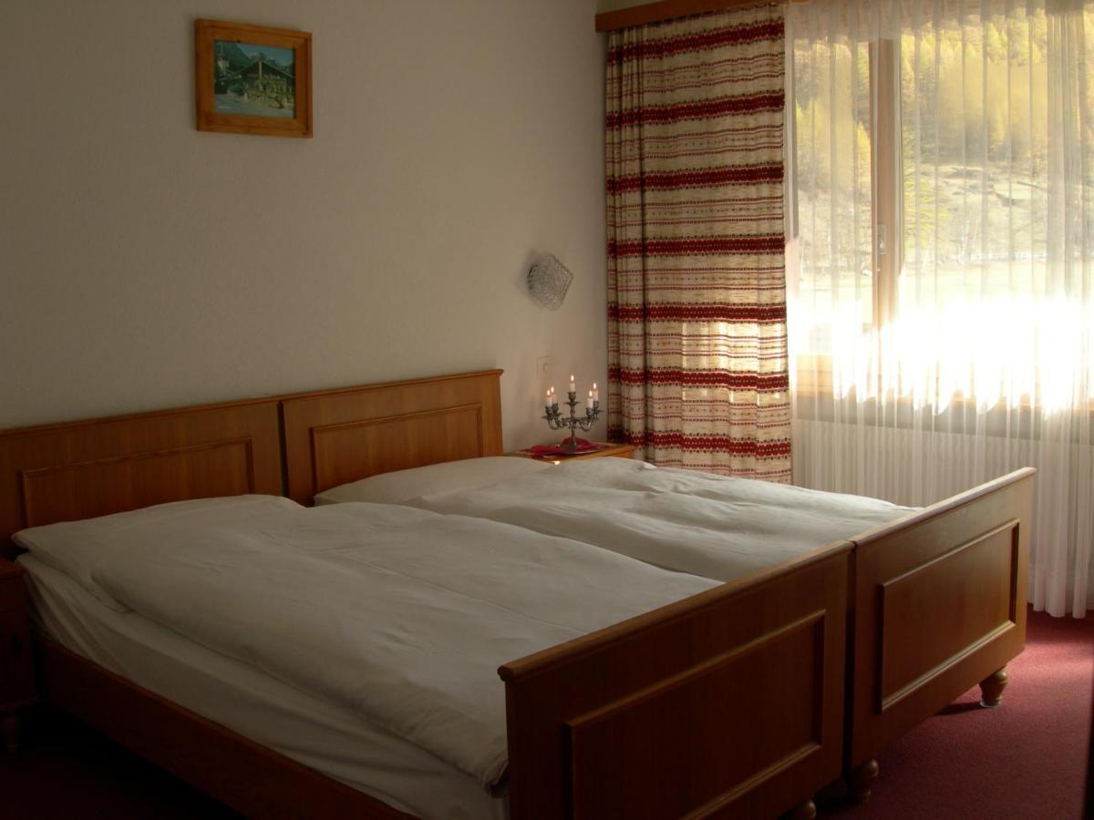 Hotel Adler Saas-Grund Bagian luar foto