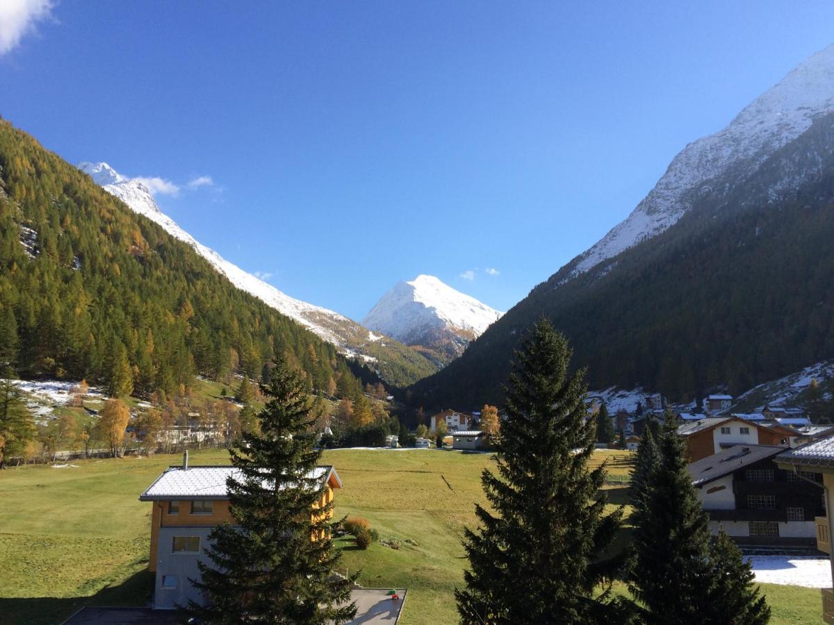 Hotel Adler Saas-Grund Bagian luar foto